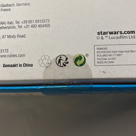 NEW 50th Anniv. Star Wars DARTH VADER Ben Cooper Halloween Mask Costume Adult - Picture 8 of 9